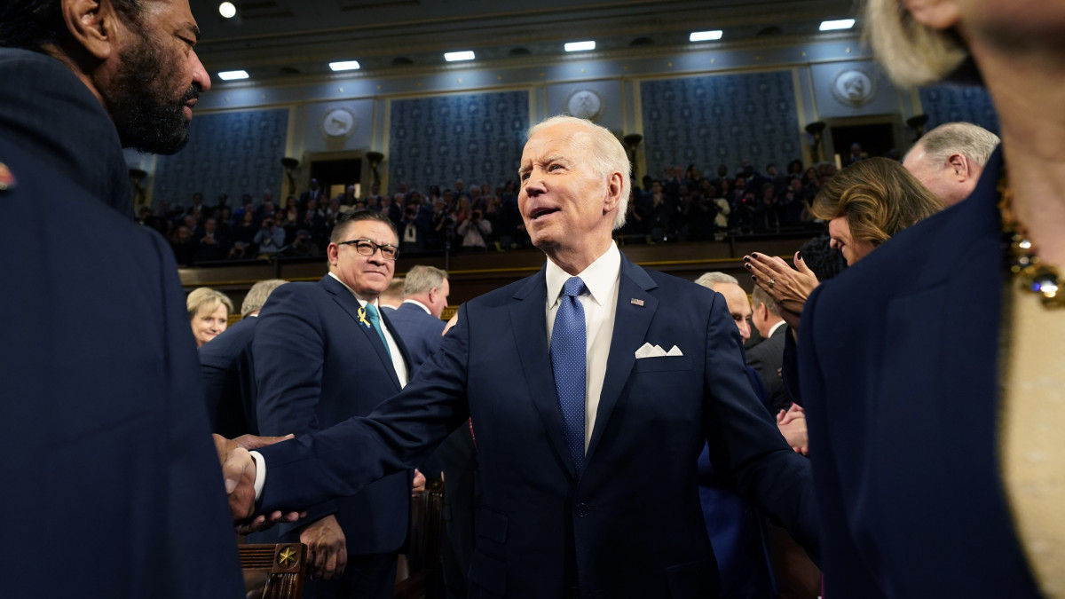 WASHINGTON, DC - FEBRUARY 07: U.S. President Joe Biden arrives to deliver the State of the Union address to a joint session of Congress on February 7, 2023 in the House Chamber of the U.S. Capitol in Washington, DC. The speech marks Bidens first address to the new Republican-controlled House. (Photo by Jacquelyn Martin-Pool/Getty Images)