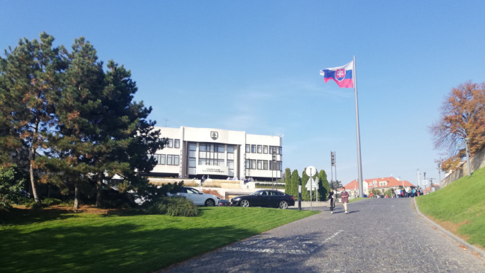 Vesztegetés miatt elítélték a szlovák jegybank elnökét