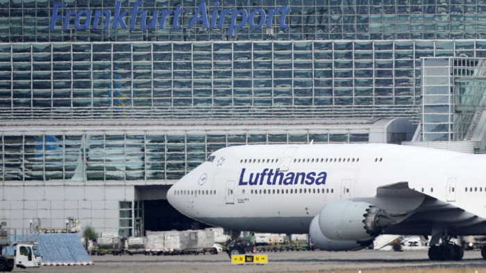 Komoly gond támadt a Lufthansánál, magyarországi járatokat is érint
