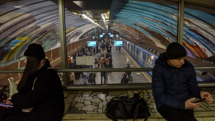 Még több fegyvert kér az ukrán elnök