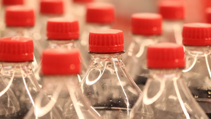 Megmart nyelőcső - Coca-Cola-termékeket hívtak vissza Horvátországban