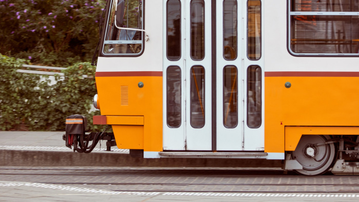 A hétvégén újból a teljes vonalán jár több budapesti villamos