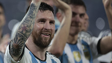 Lionel Messi és 16 további világbajnok az argentin keretben