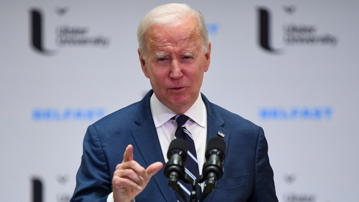 Joe Biden kemény szavakat intézett a legfőbb iráni vezetőhöz