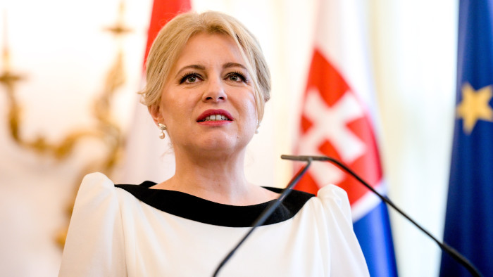 Szlovák államfő: Az új kormány legfontosabb feladata a társadalmi béke helyreállítása lesz