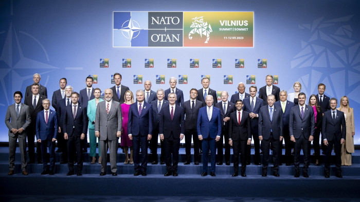 Tálas Péter: fontos vállalásról kell most számot adniuk a NATO-tagállamoknak