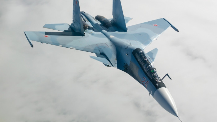 Orosz falut bombázott az orosz légierő