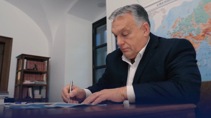 Orbán Viktor levelet írt