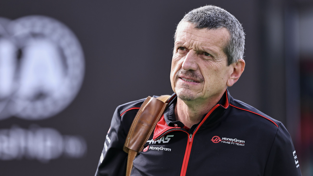 MEXICO CITY, MEXICO - OCTOBER 28: Guenther Steiner of Italy and MoneyGram Haas F1 Team arrives at the track during qualifying ahead of the F1 Grand Prix of Mexico at Autodromo Hermanos Rodriguez on October 28, 2023 in Mexico City, Mexico. (Photo by Song Haiyuan/MB Media/Getty Images)