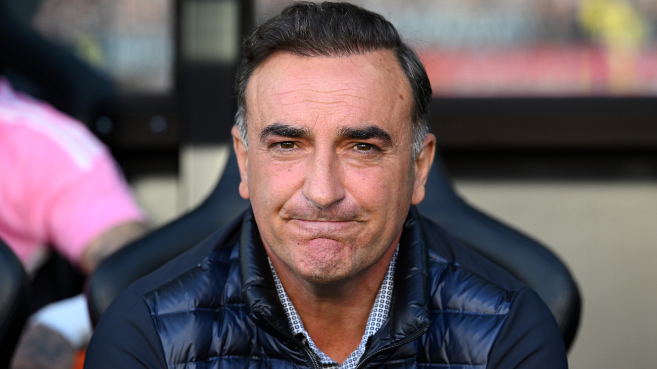 VIGO, SPAIN - JUNE 04: Carlos Carvalhal, Head Coach of RC Celta, looks on prior to the LaLiga Santander match between RC Celta and FC Barcelona at Estadio Balaidos on June 04, 2023 in Vigo, Spain. (Photo by Octavio Passos/Getty Images)