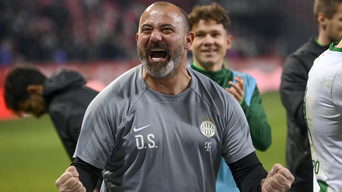 Dejan Stankovic, a Ferencváros vezetőedzője a labdarúgó MOL Magyar Kupa nyolcaddöntőjében játszott Debreceni VSC - Ferencvárosi TC mérkőzés végén a debreceni Nagyerdei Stadionban 2024. február 28-án. Debreceni VSC-Ferencvárosi TC tizenegyesekkel 3-5.