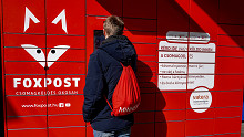 Leállnak a Foxpost automatái, hiába rángatjuk majd az ajtókat