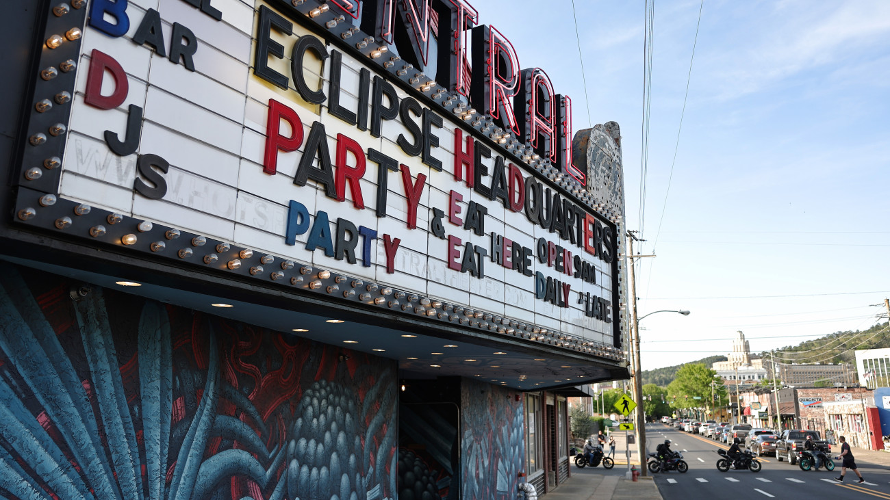 HOT SPRINGS, ARKANSAS - APRIL 06: A marquee announces a solar eclipse party as part of the towns celebration of the April 8 solar eclipse on April 06, 2024 in Hot Springs, Arkansas. Communities across the country in the path of totality of the April 8 eclipse are holding festivals and preparing to host a massive influx of visitors to view the rare celestial phenomenon. (Photo by Mario Tama/Getty Images)