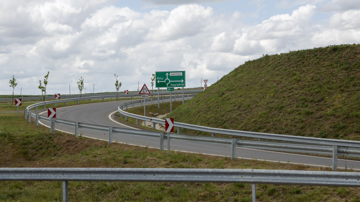 Elkészült az európai közlekedési folyosó fontos magyar szakasza