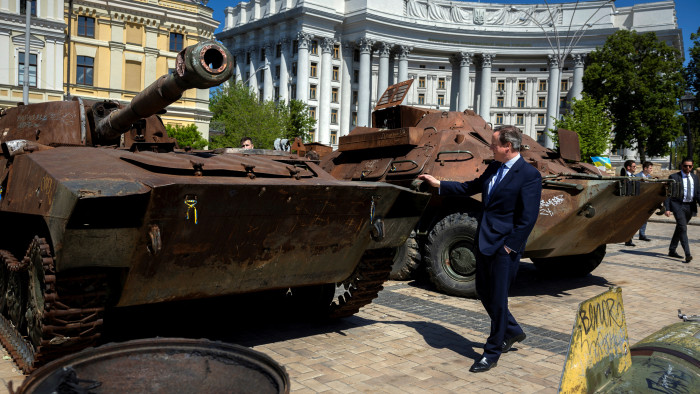 David Cameron is megszólalt a NATO-katonák ukrajnai bevetéséről