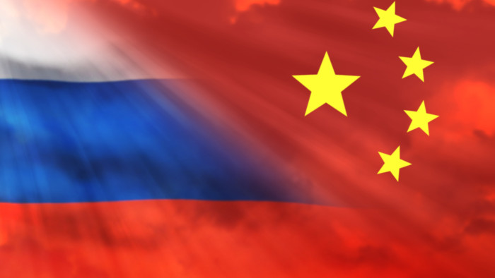 A kínai és az orosz elnök szerint kapcsolatuk ad stabilitást a világnak