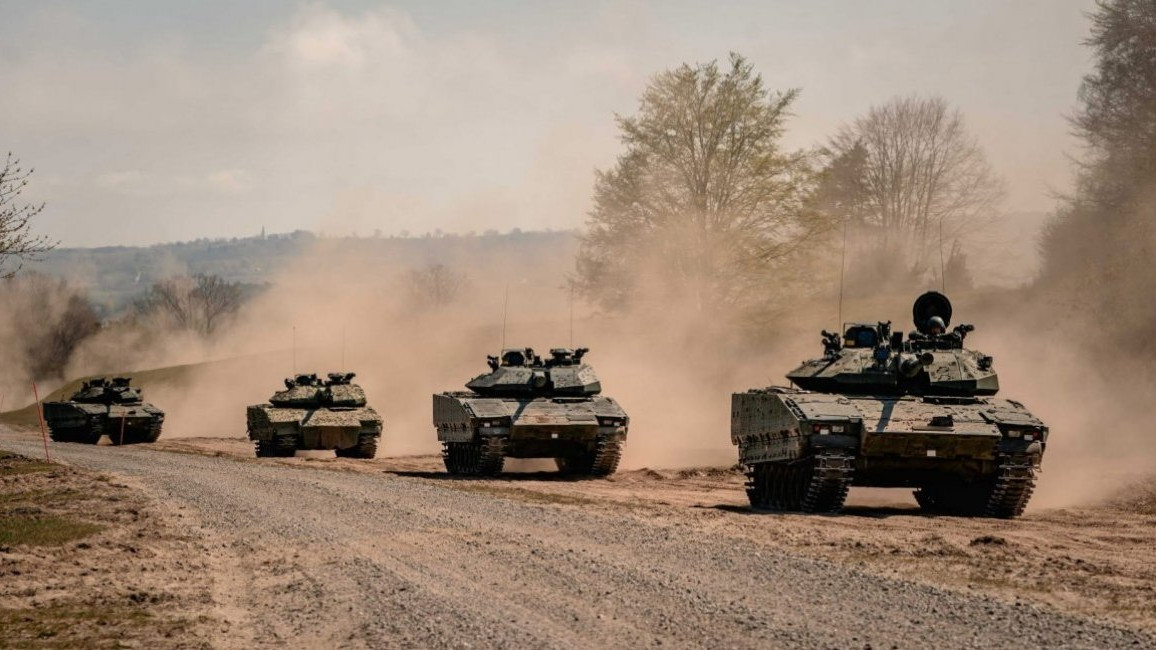 Az ukrán hadsereg CV-90-es gyalogsági harcjárművei. Forrás: defense-ua.com