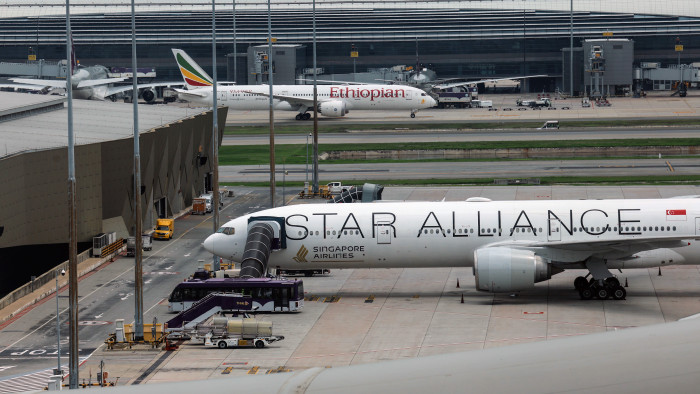 Újabb megrázó felvétel került elő a szingapúri repülőbalesettel kapcsolatban