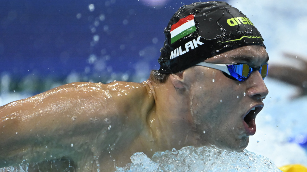 A későbbi győztes Milák Kristóf a férfi 200 méteres pillangóúszás döntőjében az úszó országos bajnokságon a Duna Arénában 2024. április 10-én.