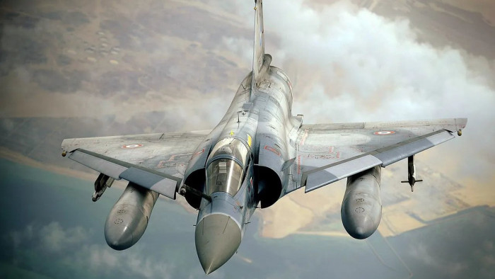 Emmanuel Macron: Franciaország Mirage vadászbombázókat ad Ukrajnának