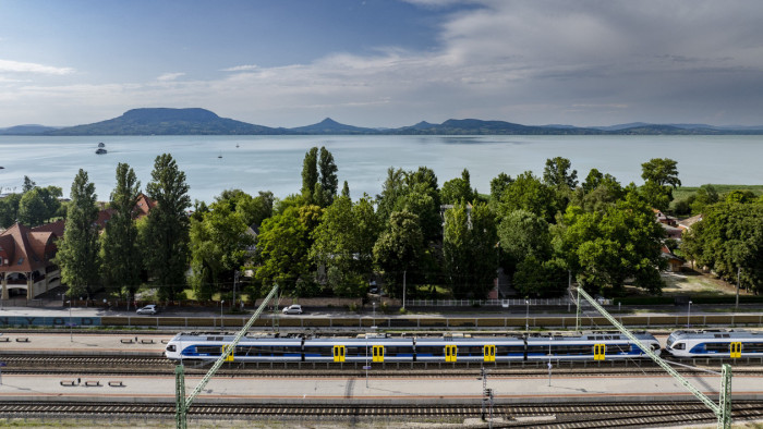 Új világ jön a Balatonnál, itt vannak a változások