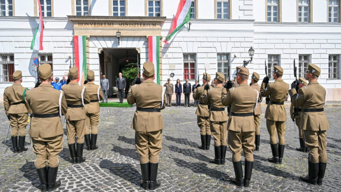 Ezentúl katonai látványosság is lesz a Budai Várban