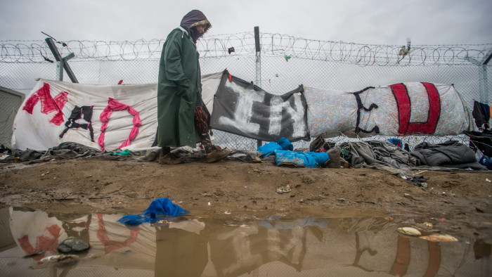 Menekültstátusz: fontos kérdést tisztázott az EU bírósága