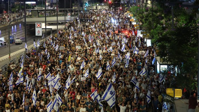 Szalai Máté: véget érhet egy háború Izraelben, de élesedik egy másik