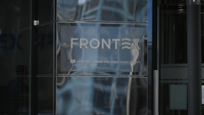 Szerbia összes határát védi ezentúl a Frontex