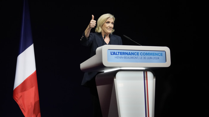 Szakértő a francia választásról: ez most nem a taktikázásról, hanem a dühről szólt