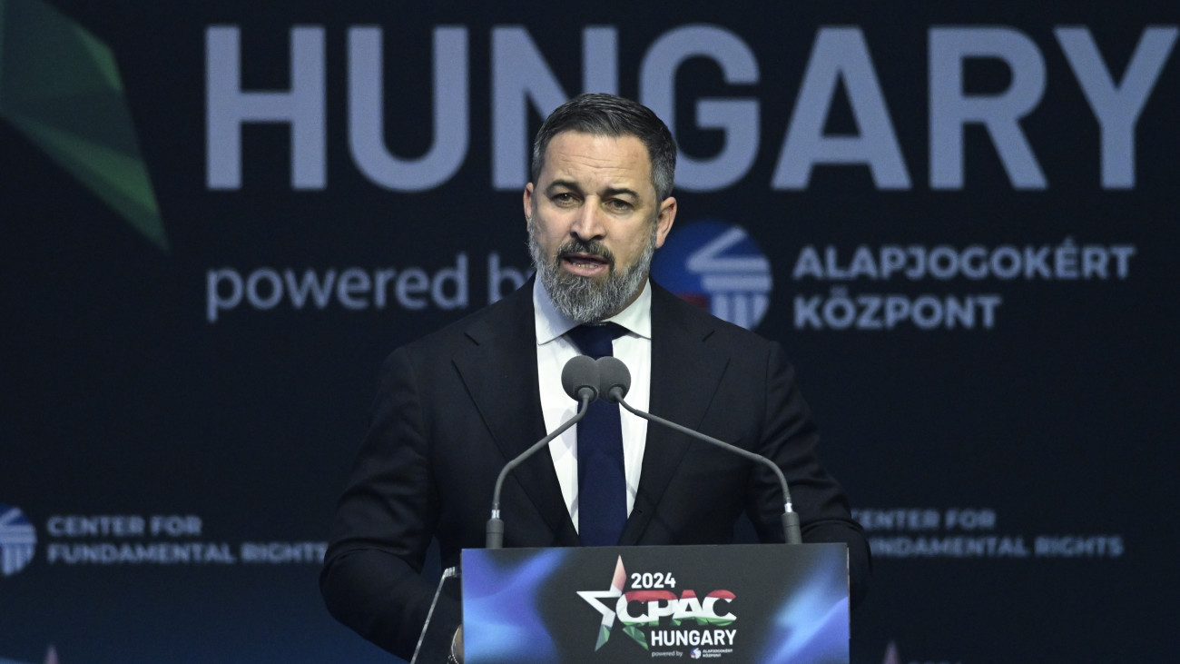 Santiago Abascal, a spanyol Vox párt elnöke beszédet mond a kétnapos Konzervatív Politikai Akció Konferencia (CPAC Hungary) első napján a Millenárison 2024. április 25-én.