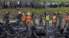 Megdöbbentő okból élte túl a katmandui repülőgép-katasztrófát a pilóta