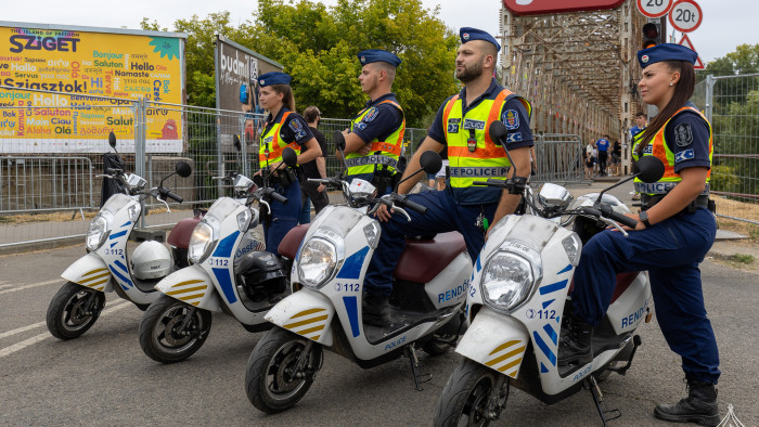 Tíz embert fogott el a Sziget fesztiválon a rendőrség kábítószerrel való visszaélés miatt