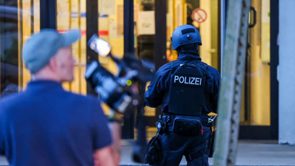 24 August 2024, North Rhine-Westphalia, Solingen: A special police task force (SEK) is carrying out an operation at a refugee shelter which, according to the police, is connected to the knife attack at the Solingen town festival. Several people were killed and injured in a knife attack on Friday evening at the city festival celebrating the 650th birthday of the city of Solingen. Photo: Christoph Reichwein/dpa (Photo by Christoph Reichwein/picture alliance via Getty Images)