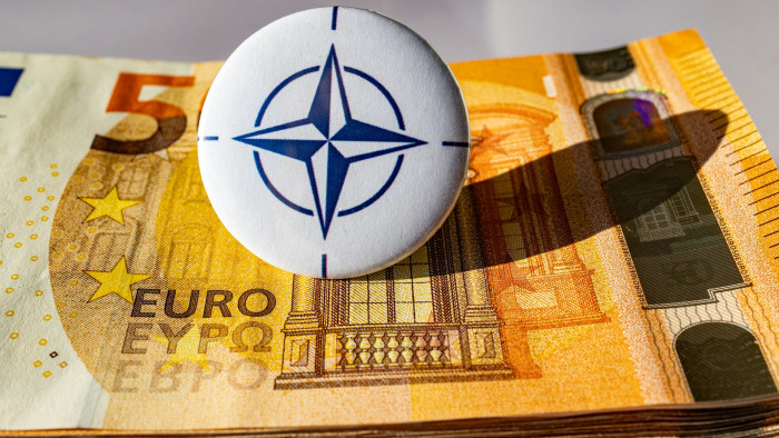 A NATO több tízmillió euró értékben rendelt különleges haditengerészeti drónokat