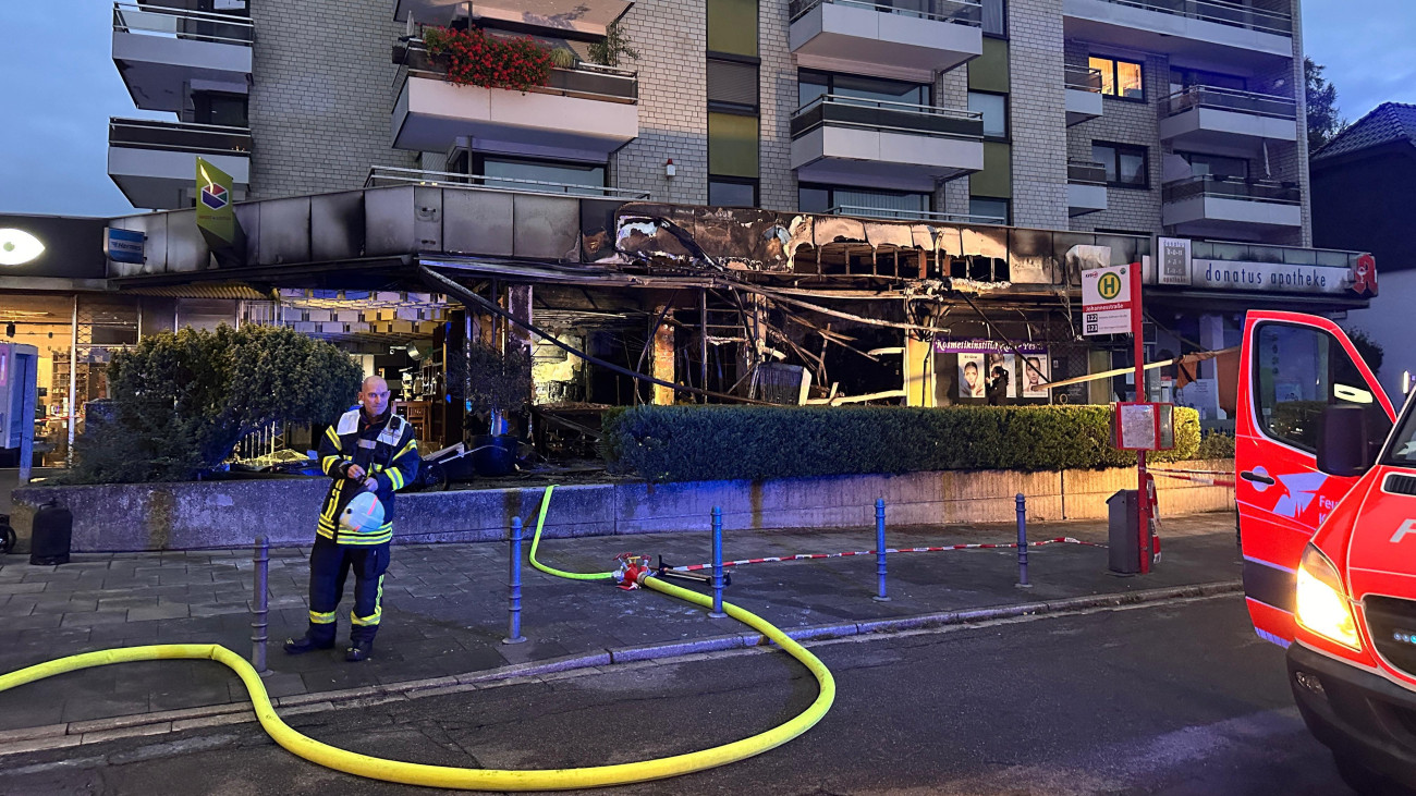 COLOGNE, GERMANY - SEPTEMBER 25: A view of a cafe after residents of the building were evacuated due to an explosion in Cologne, Germany on September 25, 2024. While the fire that broke out after the explosion was extinguished by fire brigades, no official statement has been released regarding the cause of the incident. (Photo by Kadir Ilboga/Anadolu via Getty Images)