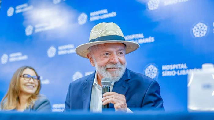 Agyműtéte után be is jelentkezett a brazil elnök - videó