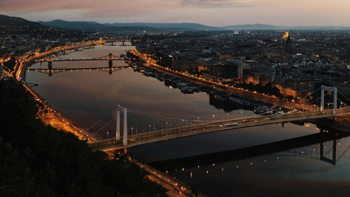 A főváros tulajdonába került a budapesti közvilágításért felelős cég