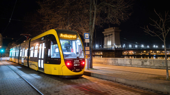 Új járművet tesztelnek Budapesten – képek