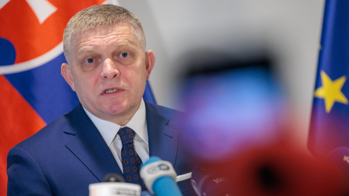 Robert Fico megállapodott az orosz földgázról, mi is érintettek vagyunk