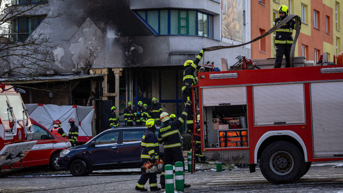 Tömeghalál egy cseh étteremben, hatalmas robbanás történt