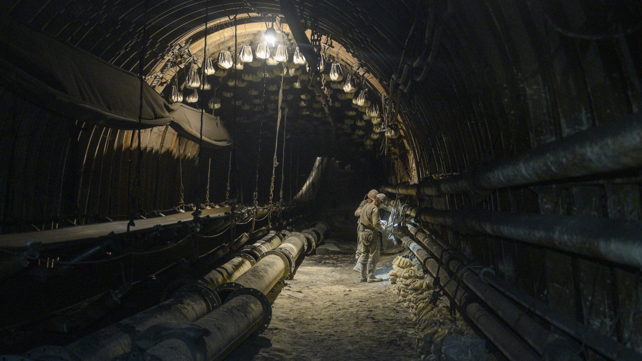 Miners underground at the Metinvest BV Pokrovske coal mine near Pokrovsk, Ukraine, on Friday, Oct. 25, 2024. The Metinvest BV Pokrovske coal mine is the only one in Ukraine producing coking coal, essential to steel production, and without it the countrys steel companies would have to import the ingredient which the European Union lists as a critical raw material. Photographer: Christopher Occhicone/Bloomberg