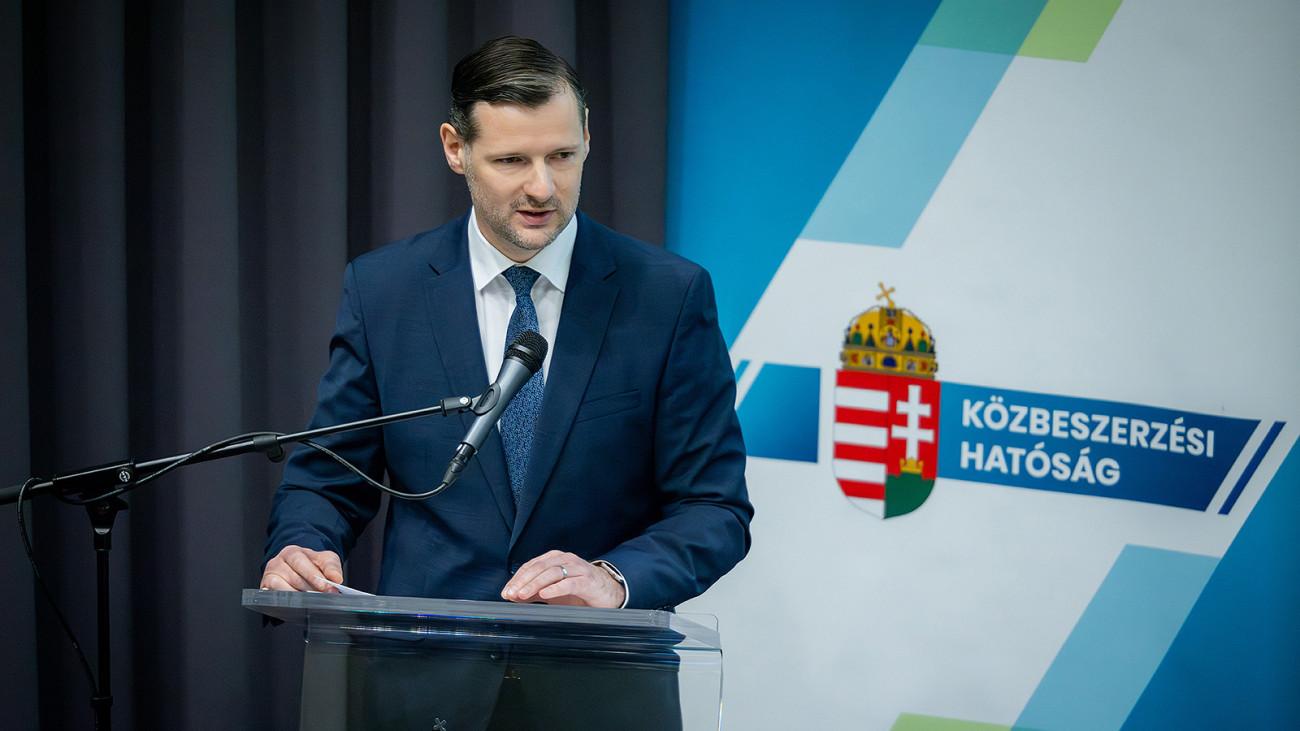 Kovács László, a Közbeszerzési Hatóság elnöke
