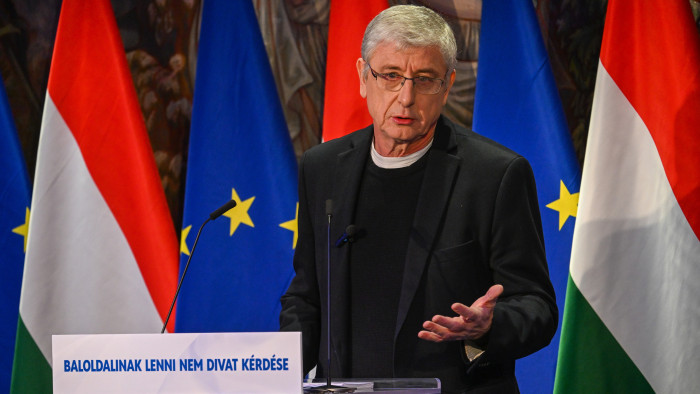 Gyurcsány Ferenc kegyetlen időszakot emleget és szétrúgást ígér