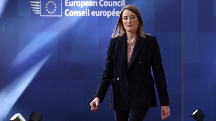 Rendkívüli EU-csúcs: „túl sok forog kockán, nem várhatunk tovább”