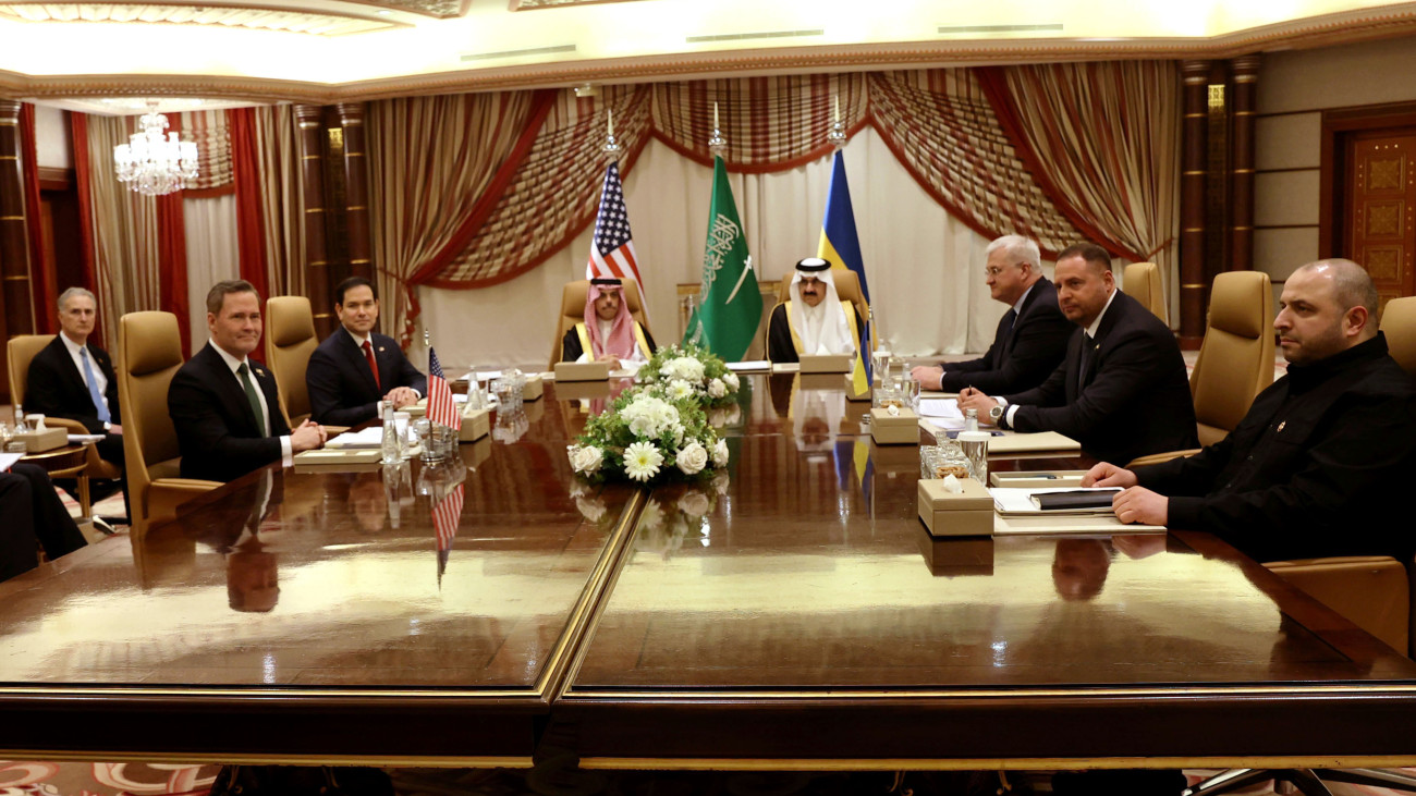 JEDDAH, SAUDI ARABIA - MARCH 11: (L-R) U.S. National Security Advisor Mike Waltz, U.S. Secretary of State Marco Rubio, Saudi Foreign Minister Faisal bin Farhan and National Security Advisor Mosaad bin Mohammad al-Aiban, Ukrainian Foreign Minister Andrii Sybiha, Ukrainian Head of Presidential Office Andriy Yermak and Ukrainian Minister of Defense Rustem Umerovto attend a meeting between the US and Ukraine hosted by the Saudis on March 11, 2025 in Jeddah, Saudi Arabia. An American delegation led by US Secretary of State Marco Rubio is in Jeddah to attend a high-stakes meeting with Ukrainian officials, in efforts to lay the groundwork for peace negations to end Russias war in Ukraine. The talks come after Zelensky met with Saudi Crown Prince Mohammed bin Salman on Monday, and in the wake of a recent rift in US-Ukraine relations. (Photo by Salah Malkawi/Getty Images)