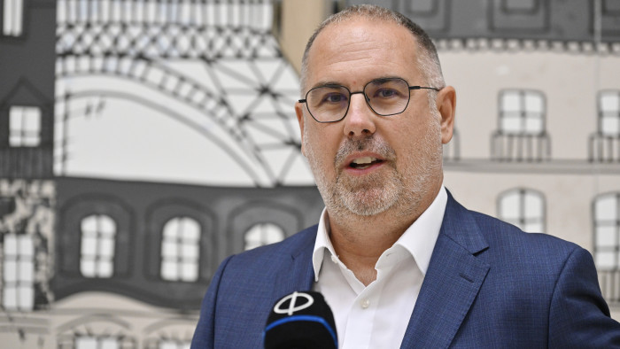 Lemondott a szociális ügyekért felelős helyettes államtitkár