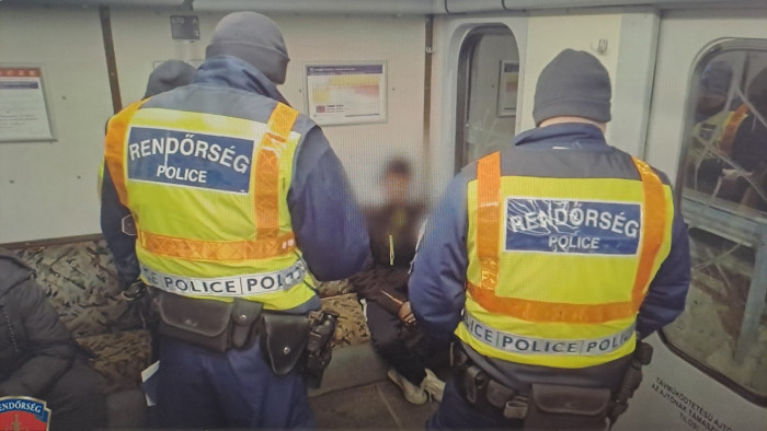 Váratlan razzia a HÉV-eken – videó