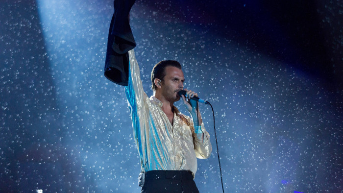 Hurts: jön a nagy visszatérés