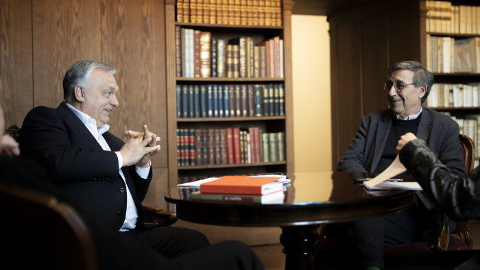 Neves történésszel találkozott Orbán Viktor